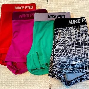 NIKE PRO SMALL BUNDLE